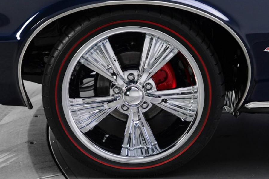  Pontiac GTO Convertible 1965 года  (фото 13 из 44)